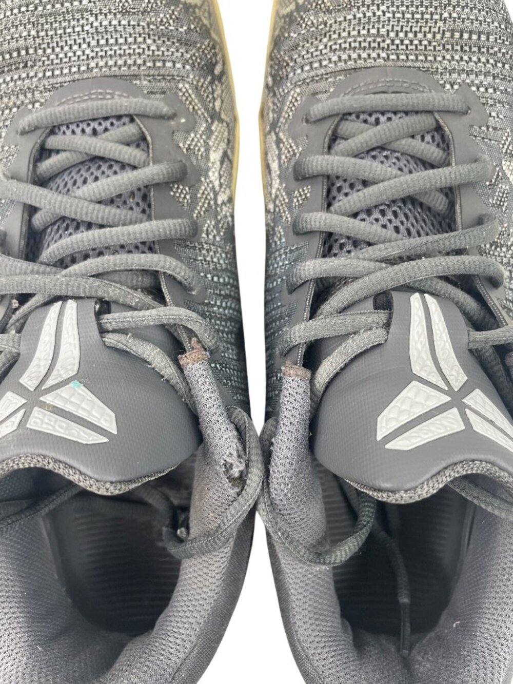Nike Kobe Mamba Rage Mens Size 9 Basketball Shoes Gray 908972-011 - Picture 8 of 11